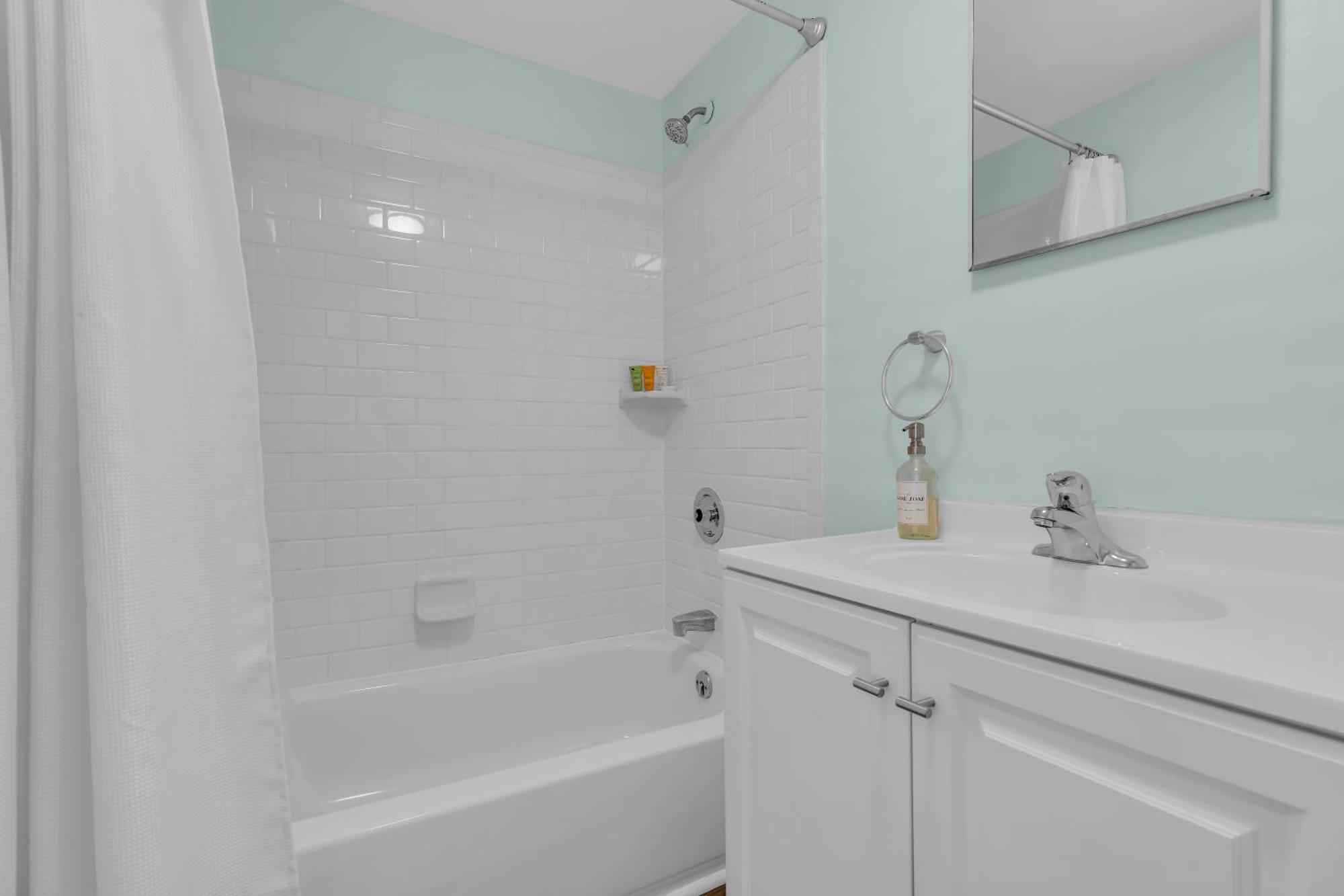 6-Min Walk To Asbury Park & Og Main St - Updated & Cozy Apartment In Historic Ocean Grove - Fire Pit & Patio - Fast Wi-Fi Esterno foto